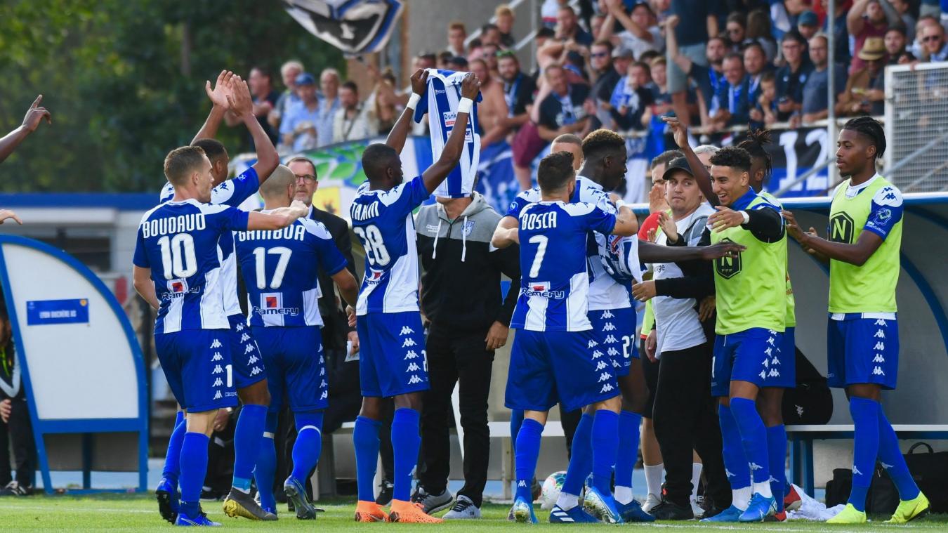 découvrez toutes les actualités et les transferts concernant le mercato à dunkerque. suivez l'évolution de l'équipe, les nouvelles recrues et les départs, ainsi que les analyses et les commentaires sur la saison à venir.