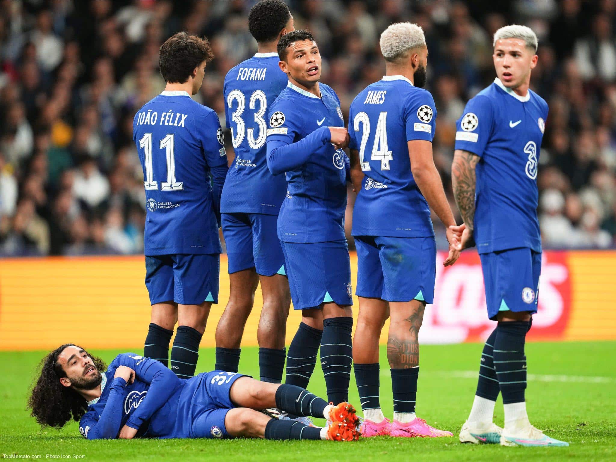 découvrez les dernières actualités sur les transferts de chelsea, y compris les signatures, les rumeurs et les analyses des joueurs qui rejoignent ou quittent le club. restez informé des mouvements stratégiques de l'équipe pour la saison à venir.