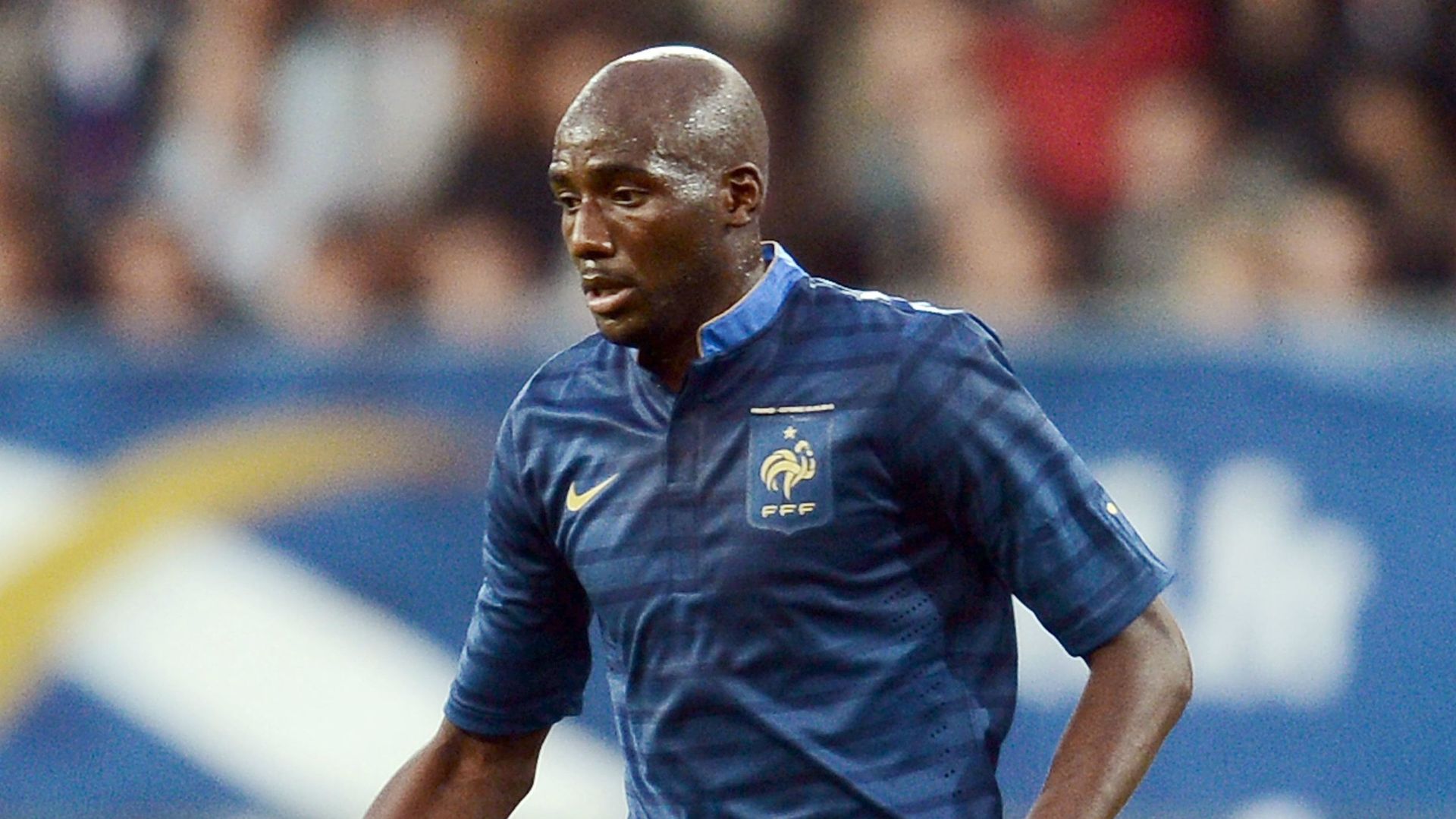 découvrez l'univers fascinant de diarra et le marché des transferts, où se mêlent stratégies, rumeurs et transactions audacieuses. plongez dans les analyses des mouvements de joueurs et des implications pour les clubs de football.