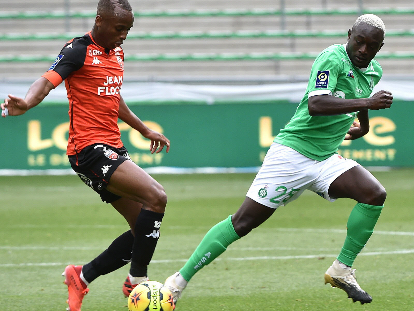 découvrez les détails intriguants de l'affaire diarra et son impact sur le marché des transferts. analyse des enjeux sportifs et financiers de cette situation énigmatique, ainsi que des perspectives pour les clubs concernés.