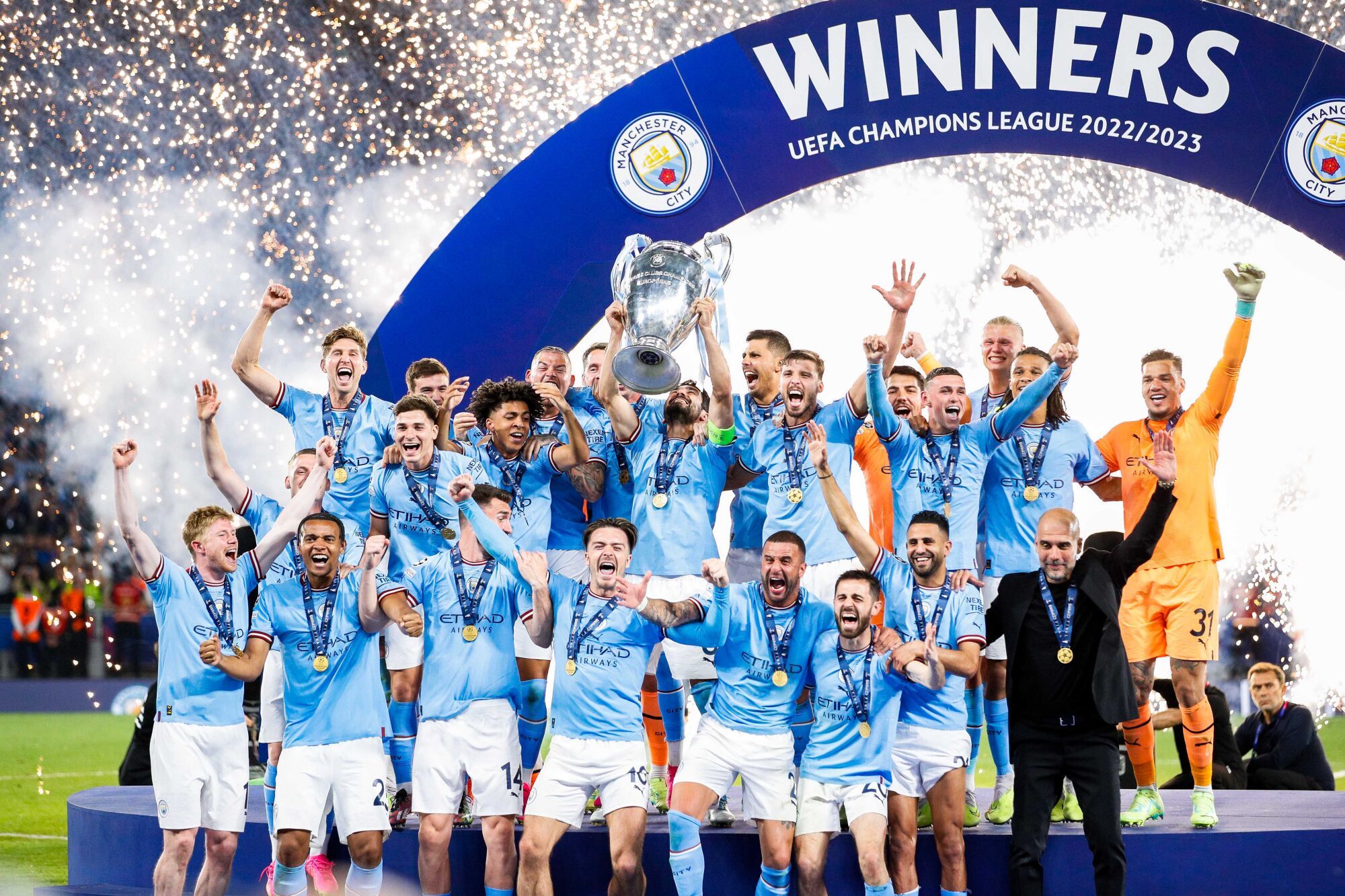 découvrez toutes les actualités sur les transferts de manchester city : joueurs achetés, ventes, rumeurs et analyses des stratégies du club pour renforcer son effectif.