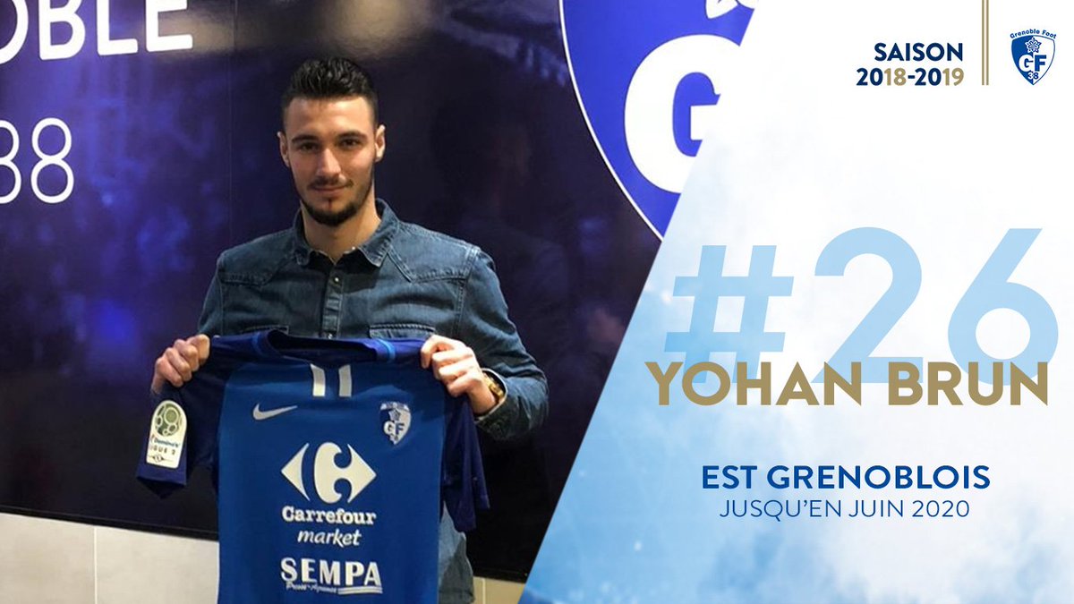 découvrez tout sur le mercato hivernal : analyses des transferts, rumeurs de joueurs, impacts sur les équipes et stratégies des clubs pour renforcer leur effectif pendant la période de janvier.
