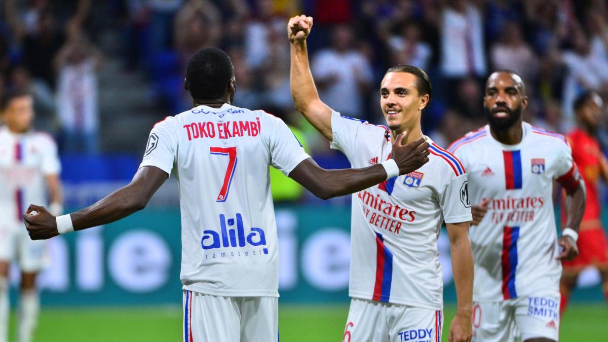 découvrez les dernières actualités sur les transferts de rashford, caqueret et samba, ainsi que les enjeux qui entourent ces mouvements sur le marché des transferts. plongez dans l'univers du football et analysez les impacts possibles sur les équipes.