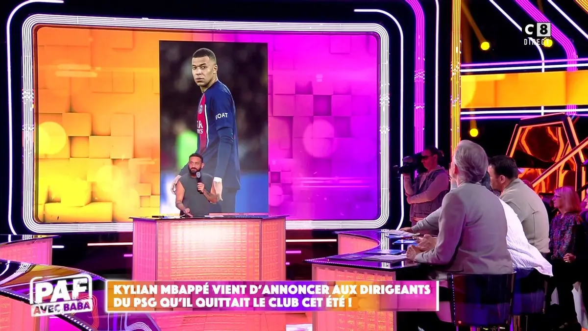 découvrez les coulisses du transfert avorté de kylian mbappé, évoqué par cyril hanouna. plongez dans les discussions, les enjeux et les révélations qui ont marqué cet été au cœur du monde du football.