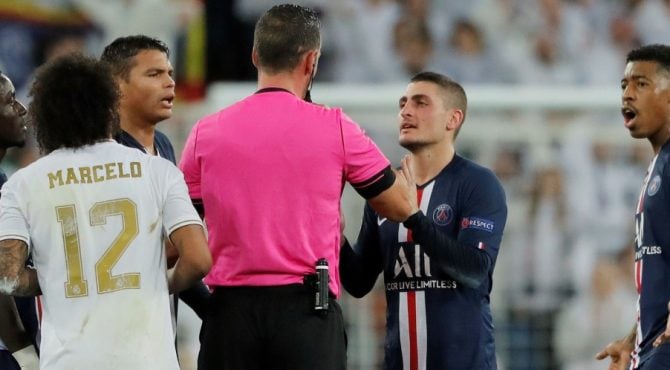 découvrez les répercussions du transfert irritant de talents du real madrid vers le psg, une saga qui suscite des tensions entre les deux géants du football. analysez les enjeux sportifs et les réactions des fans.