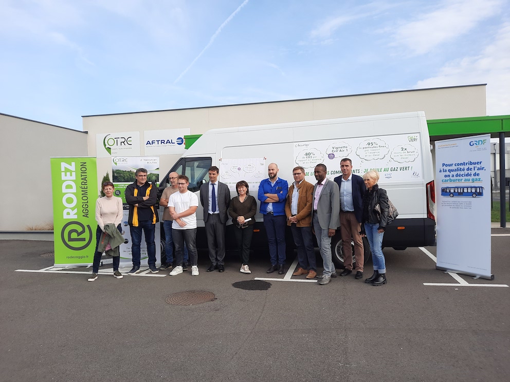 découvrez nos services de transferts à rodez, offrant confort et praticité pour vos déplacements. que ce soit pour des voyages d'affaires, des transferts aéroport ou des excursions touristiques, nous vous garantissons un transport sécurisé et de qualité. réservez dès maintenant et profitez d'un service personnalisé à rodez.
