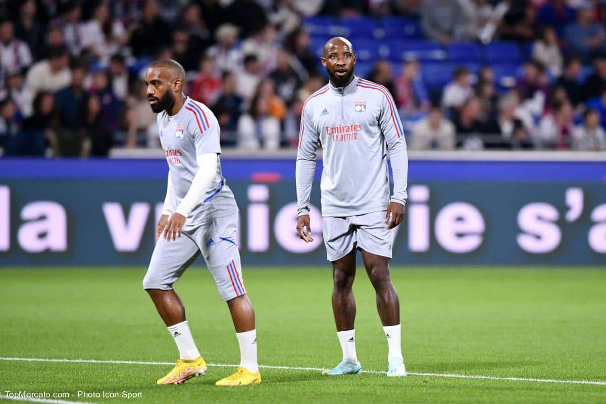 découvrez toutes les actualités et rumeurs concernant le transfert de l'olympique lyonnais (ol). restez informé des dernières négociations, signatures de joueurs et mouvements sur le marché des transferts. ne manquez rien de l'évolution du club !