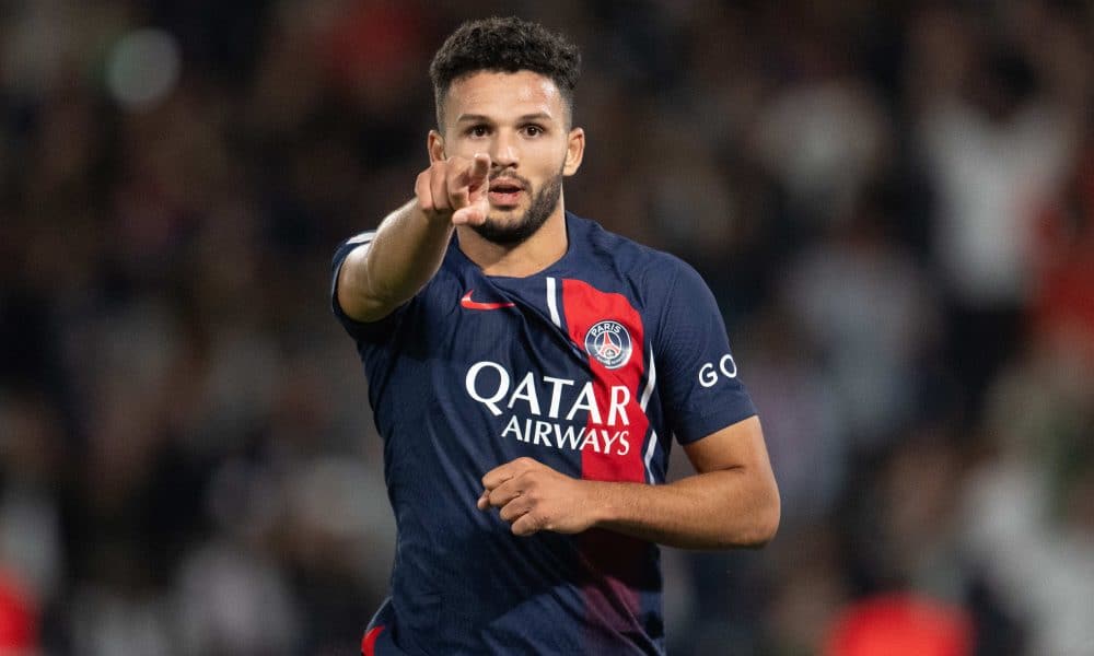 découvrez l'arrivée du nouveau joueur au psg, un événement marquant pour le club et ses supporters. suivez toutes les informations et les réactions autour de cette annonce qui promet de dynamiser l'équipe et d'enflammer le championnat.