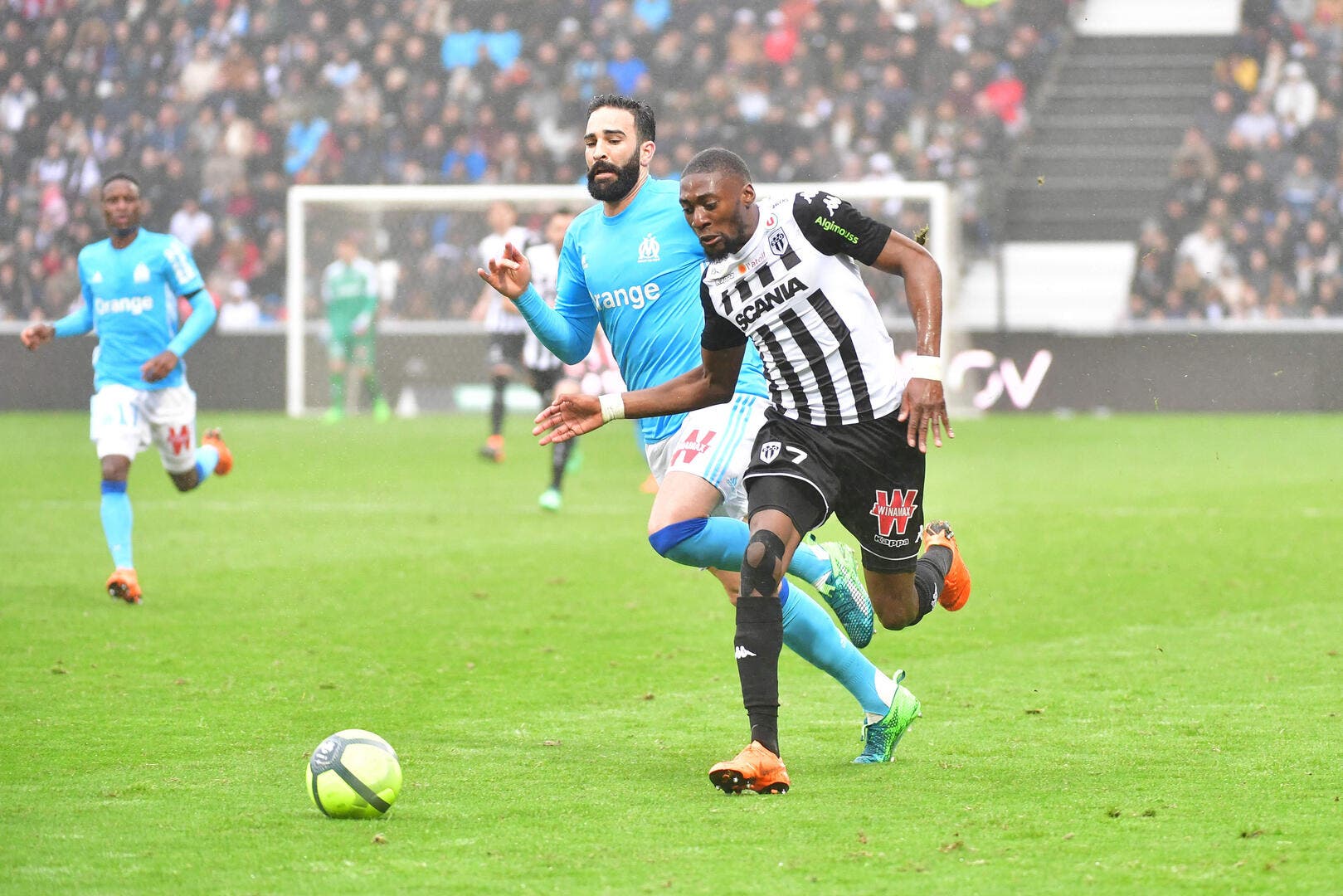 découvrez les exigences indispensables pour devenir un buteur de l'olympique de marseille. analyse des compétences, des performances et des attentes du club pour garantir le succès sur le terrain.