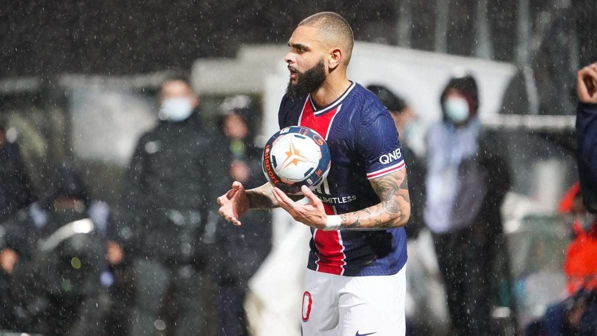 découvrez toutes les dernières actualités et analyses sur les transferts des joueurs du paris saint-germain (psg). restez informé des rumeurs, des signatures officielles et des impacts sur l'équipe tout au long de la saison.