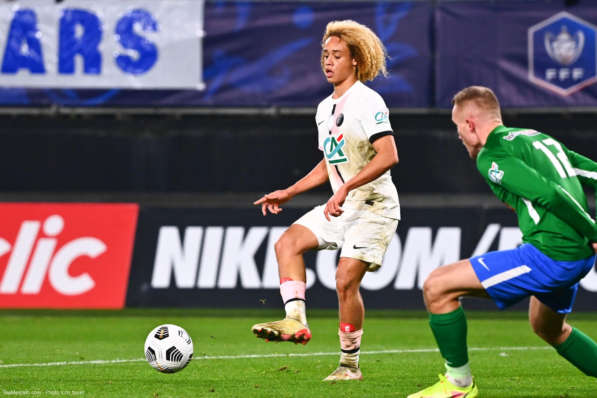 découvrez les détails du transfert de 15 millions d'euros au psg, une opération marquante qui pourrait bouleverser l'effectif et les perspectives du club. suivez notre analyse et les réactions des fans.