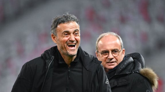 découvrez les détails du transfert de 50 millions d'euros qui secoue le paris saint-germain. plongée dans les enjeux et les attentes autour de cette nouvelle recrue prometteuse qui pourrait redéfinir le jeu du club.