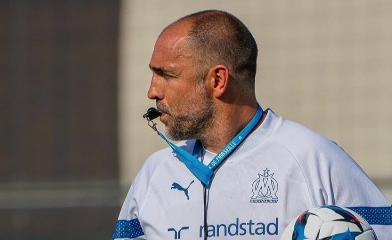 découvrez le transfert surprenant de l'olympique de marseille qui va bouleverser le paysage du football. analyse, réactions et implications de cette annonce inattendue pour les fans et les joueurs. ne manquez pas les détails exclusifs !