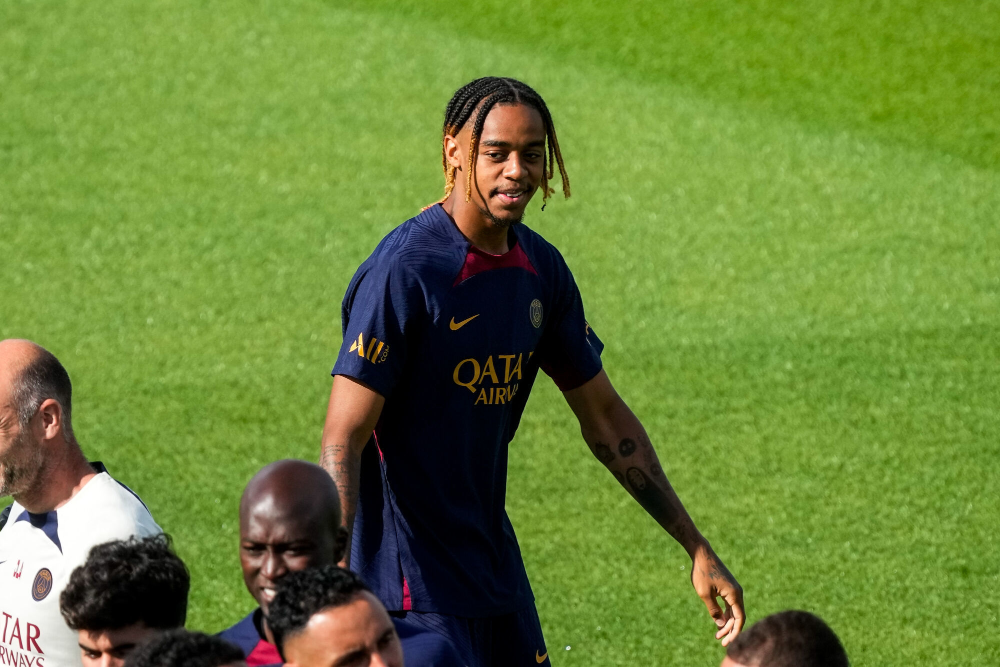 découvrez les dernières actualités sur le transfert du psg pour 25 millions d'euros, incluant les détails, les négociations et l'impact sur l'équipe.