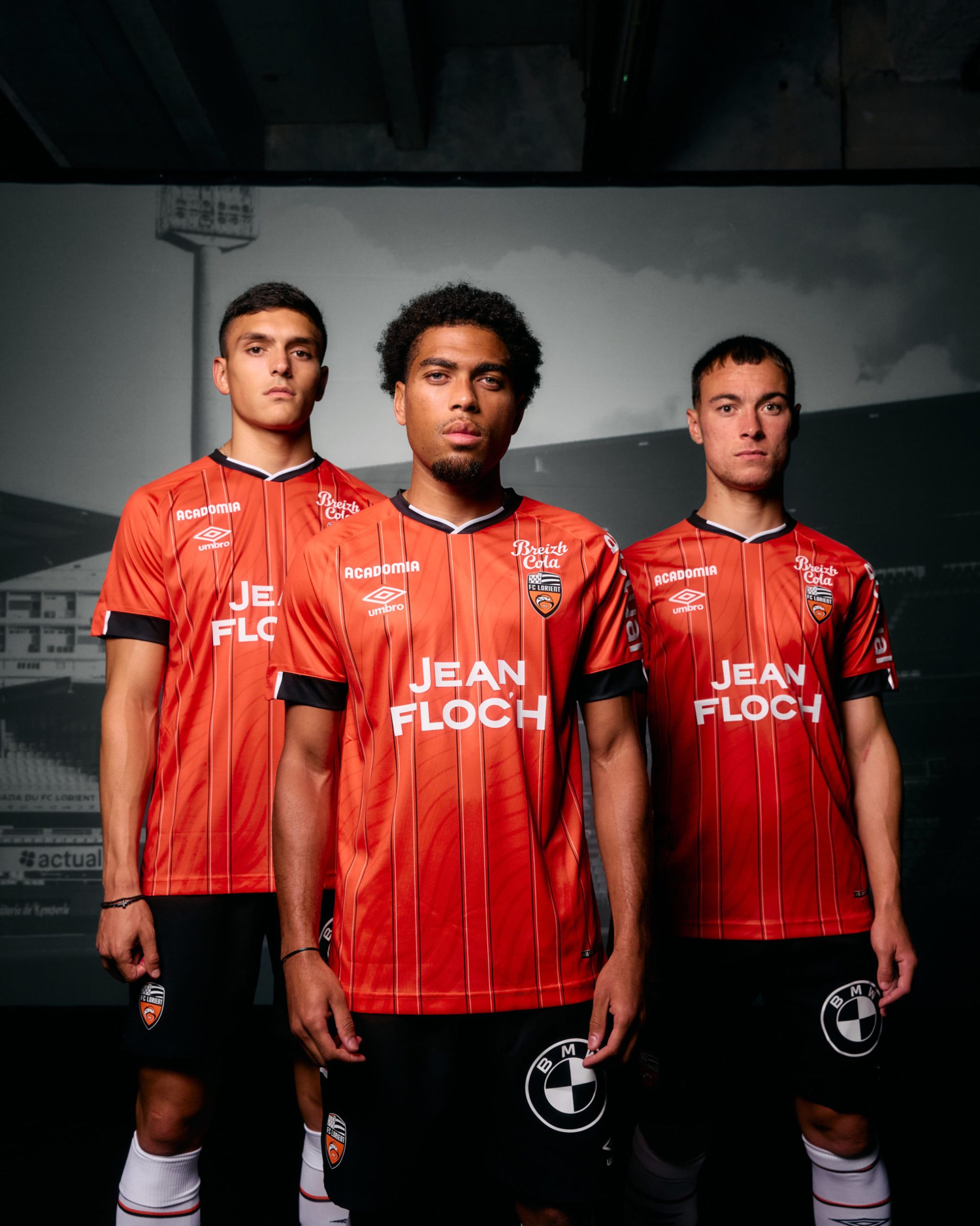 découvrez les derniers transferts d'été du fc lorient pour la saison 2025. restez informé des recrues, départs et des stratégies du club breton sur le marché des transferts.