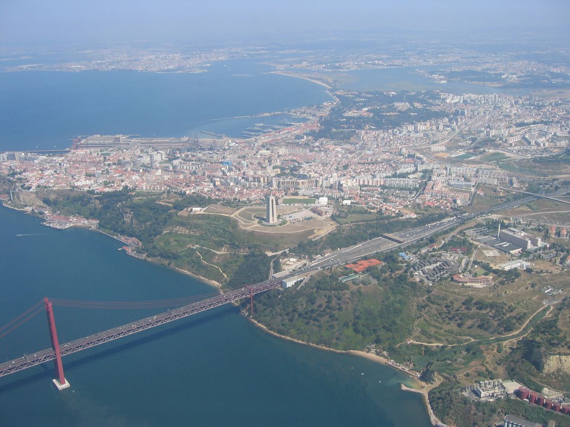 almada rejoint botafogo : découvrez les détails du transfert et les attentes autour de cette nouvelle étape pour le jeune prodige. suivez l'impact de son arrivée sur l'équipe et les fans.