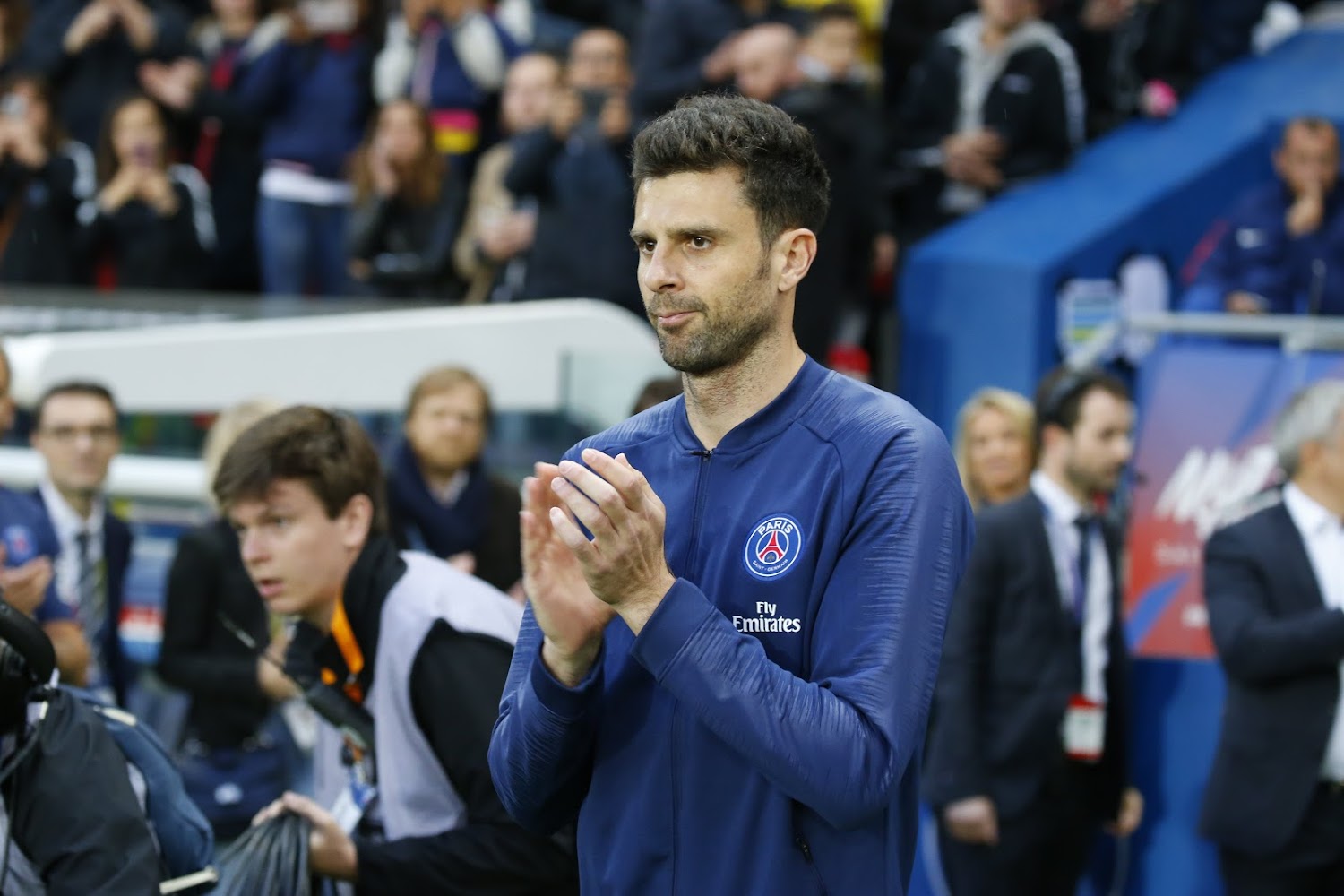 découvrez les coulisses du transfert audacieux du psg, une opération qui redéfinit les ambitions du club parisien et qui promet de bouleverser le paysage du football européen. analyse des enjeux, des joueurs impliqués et des attentes des supporters.