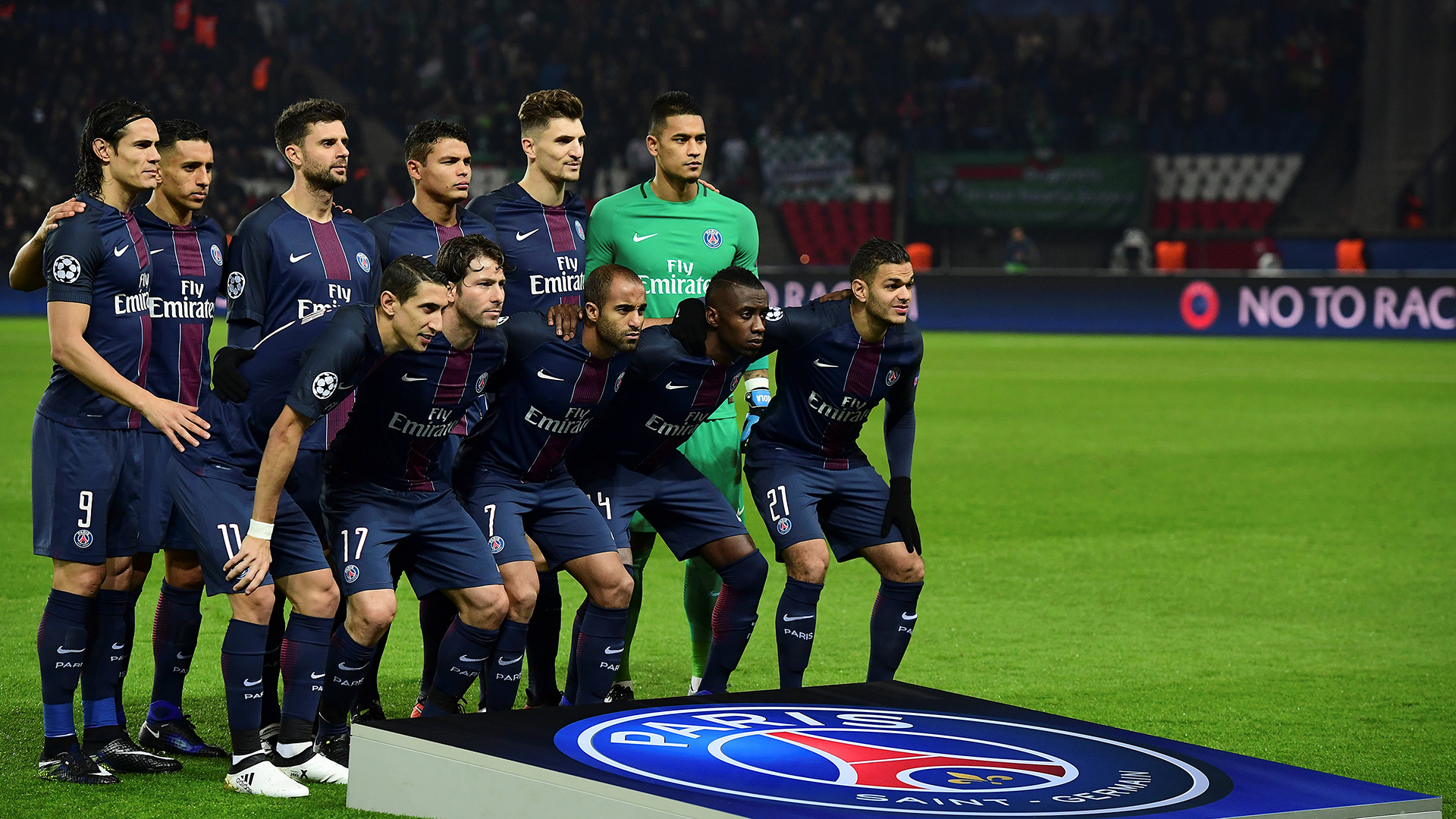 découvrez l'actualité du psg et l'éventuelle arrivée d'ivan zabarnyi, le prometteur défenseur ukrainien. suivez les rumeurs de transfert et les analyses des experts sur cette éventuelle intégration au sein du club parisien.