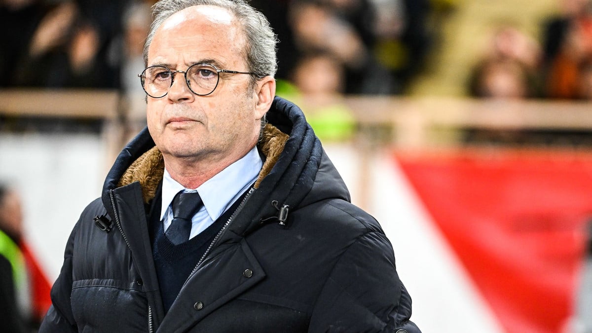 découvrez les dernières infos sur le transfert du psg à 35m€ : analyse, enjeux et impact sur l’effectif parisien pour la saison à venir.