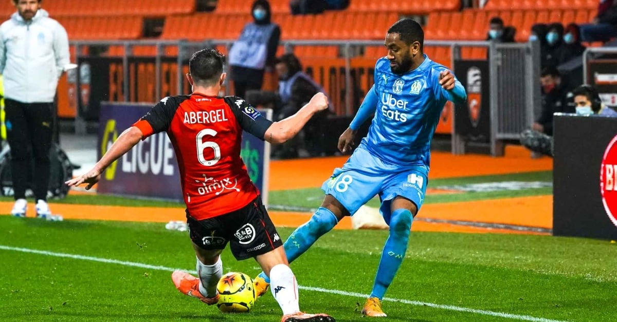 découvrez tout sur le transfert de l'olympique de marseille : actualités, rumeurs, analyses et coulisses des mouvements de joueurs. restez informé sur les derniers enjeux du mercato et la stratégie de l'om.