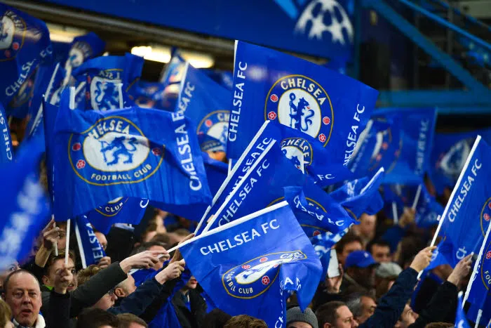 découvrez l'analyse des dépenses des clubs anglais, avec un aperçu des investissements, transferts et budgets alloués au sein de la premier league et autres championnats. suivez l'évolution financière du football en angleterre.
