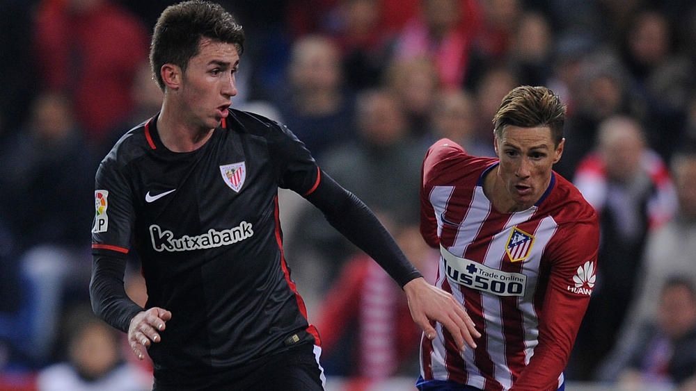 découvrez les détails du transfert d'aymeric laporte qui rejoint officiellement le club de l'athletic bilbao. analyse du parcours du défenseur et impact sur l'équipe basque.