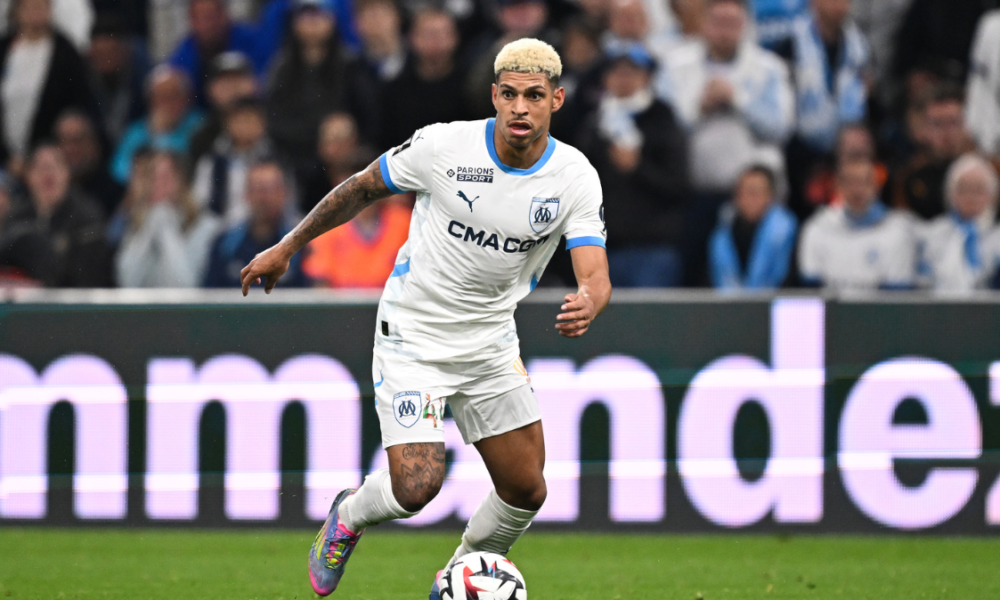 découvrez toutes les informations sur le transfert de l’ol à 42,5 millions d’euros : détails, enjeux et impact sur l’équipe lyonnaise. suivez l’actualité du mercato sur notre site.