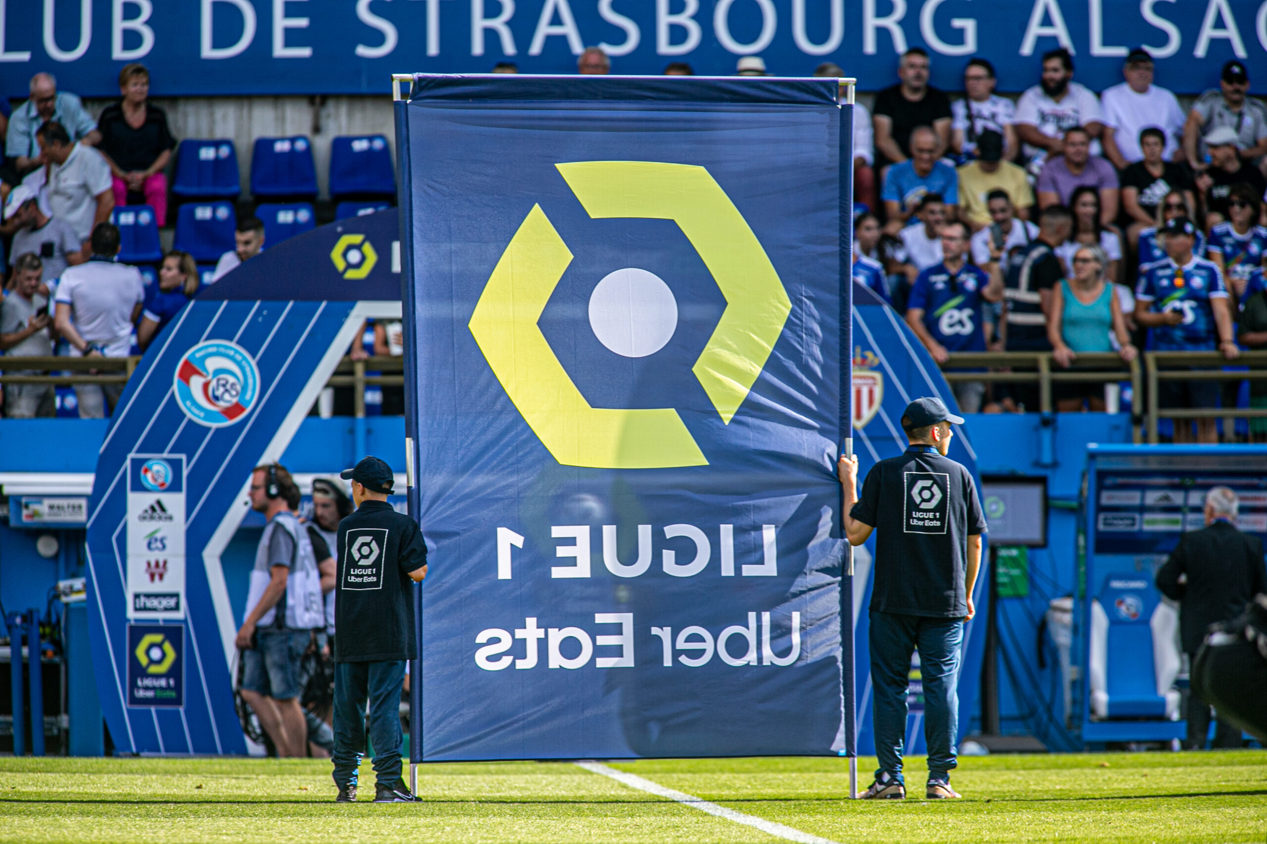 découvrez toutes les actualités et rumeurs sur les transferts de ligue 1 : arrivées, départs, analyses et infos sur les mouvements des clubs français durant le mercato.