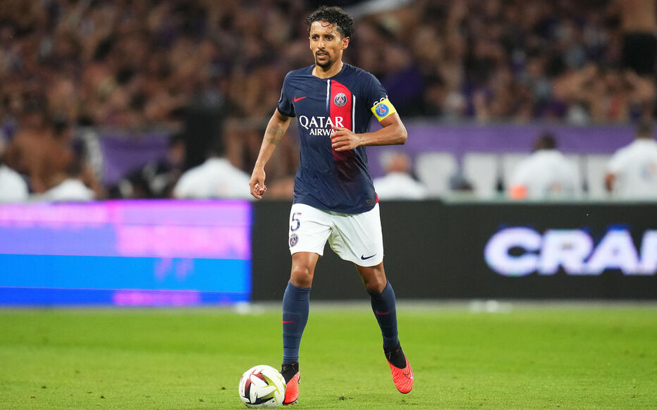 découvrez toutes les informations sur le nouvel attaquant du psg : actualités, profil, performances et impact attendu au sein de l'équipe parisienne.