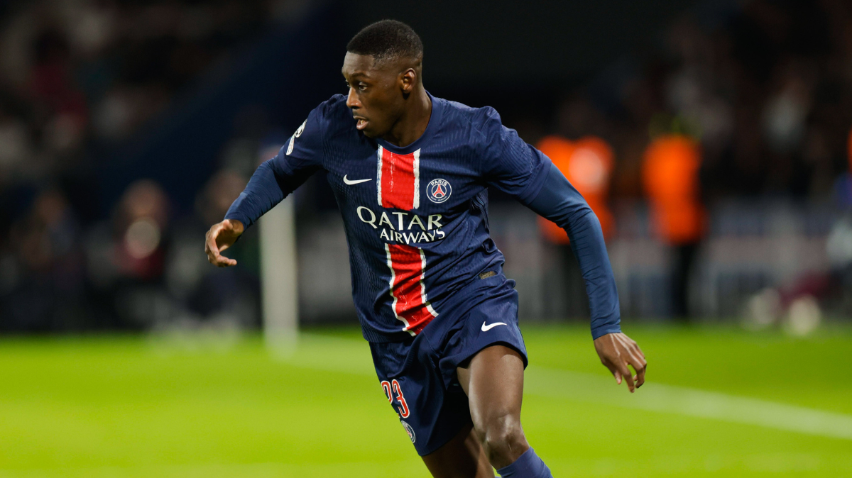 découvrez tous les détails sur le transfert incroyable de neymar : coulisses, montants et réactions. restez informé sur ce mouvement spectaculaire du football mondial !