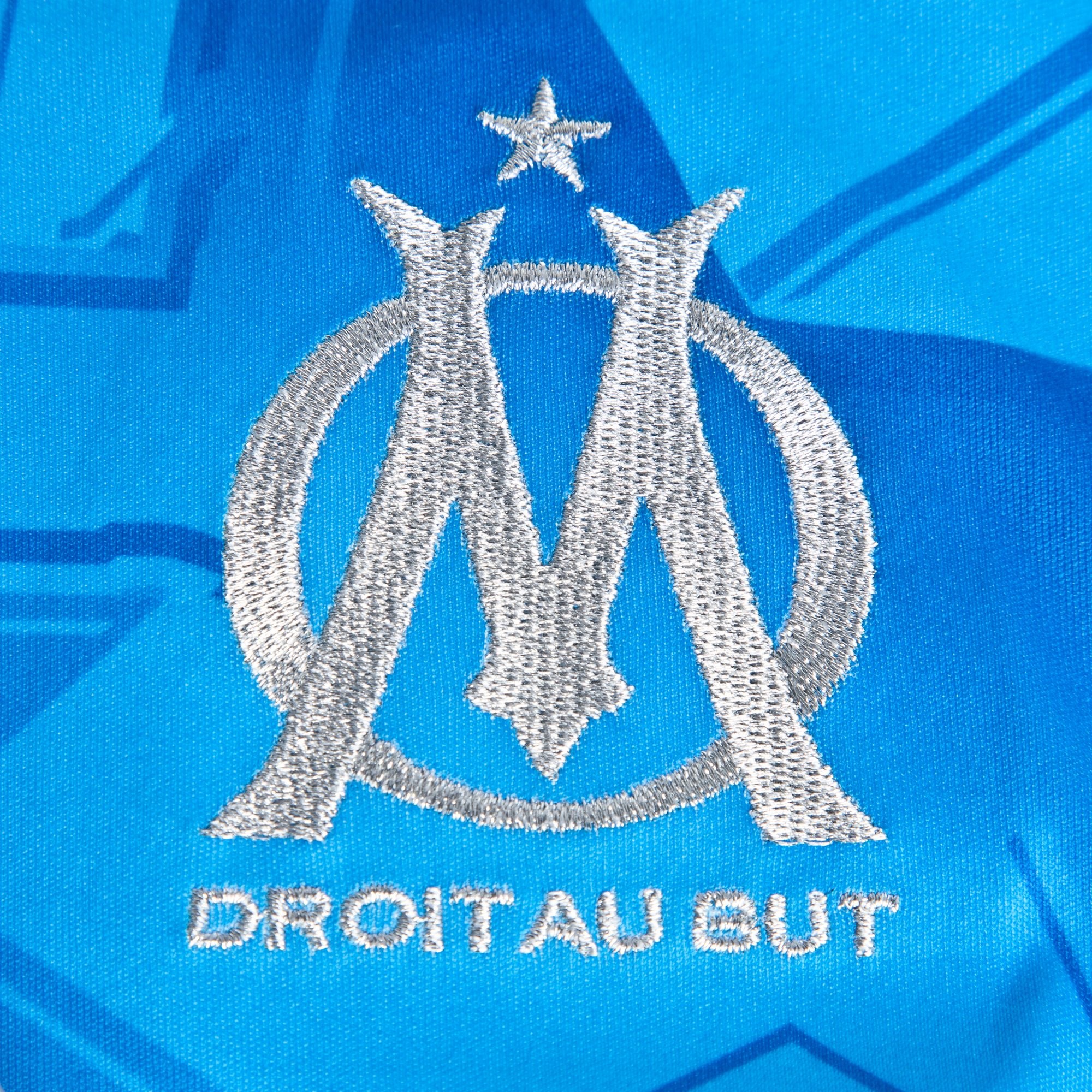 découvrez comment l'intégration au sein de l'om est révélée à travers des analyses, des témoignages et des informations exclusives sur l'équipe et sa dynamique interne.