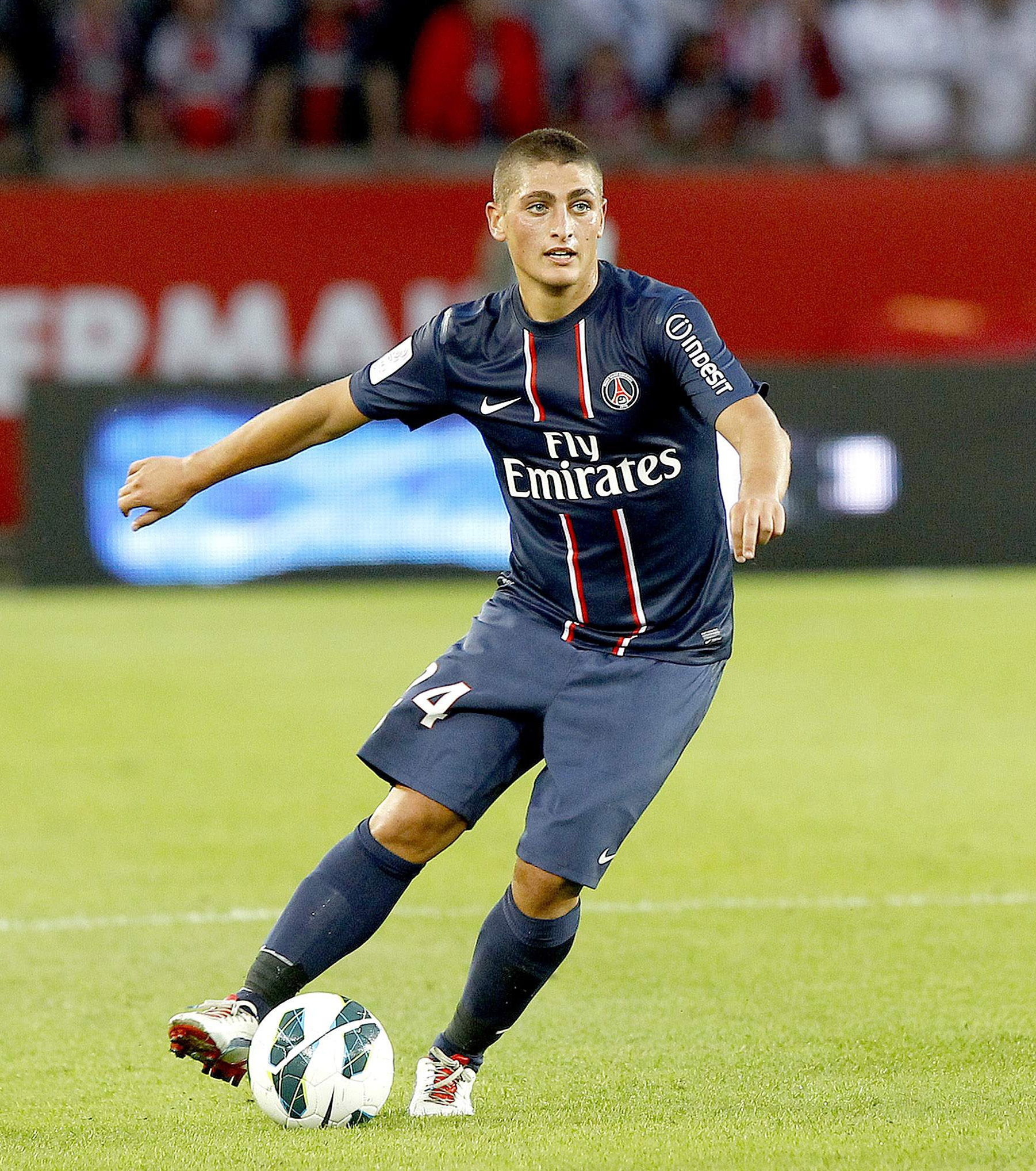découvrez les détails de l'annonce officielle du transfert de marco verratti quittant le psg. suivez toutes les informations et réactions autour du départ du milieu de terrain emblématique du paris saint-germain.