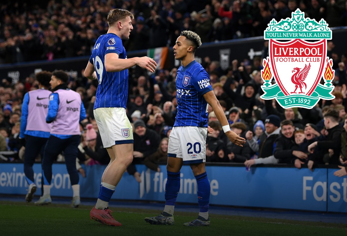 chelsea déterminé à concurrencer manchester united dans le ciblage de joueurs, avec une décision importante prise concernant enzo fernandez.