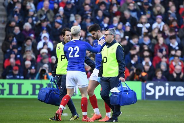 découvrez tout sur la mutation inattendue dans le monde du rugby, les joueurs concernés et l'impact sur les équipes cette saison.