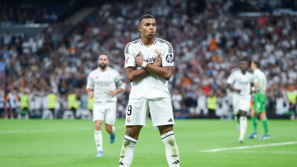 découvrez tous les détails du transfert colossal de kylian mbappé, un mouvement historique dans le monde du football qui fait sensation.