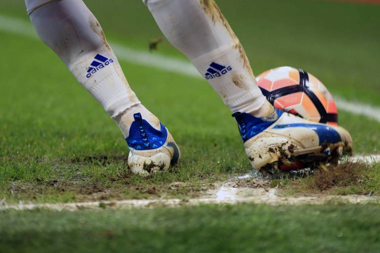 suivez les dernières actualités des transferts de football : rumeurs, confirmations, analyses et mises à jour en temps réel pour ne rien manquer du mercato.