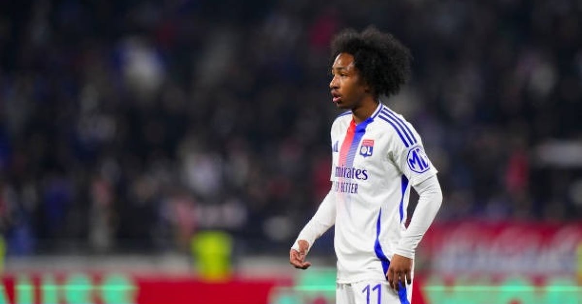 découvrez la surprise dans le recrutement d'un attaquant par l'ol, un choix inattendu qui pourrait changer la donne pour le club lyonnais.