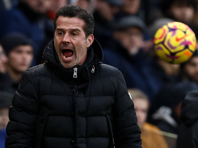silva souligne l'importance pour fulham d'agir rapidement sur le marché des transferts en janvier afin de renforcer l'équipe et améliorer ses performances.