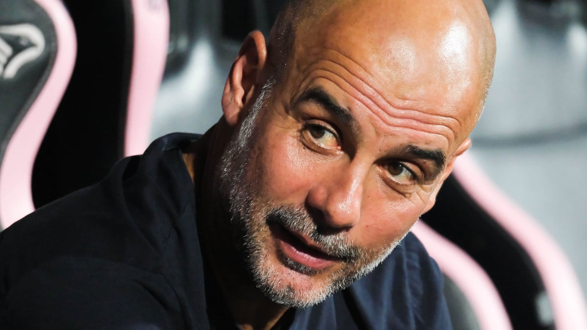découvrez pourquoi guardiola bloque le transfert vers le psg et les conséquences pour le mercato.
