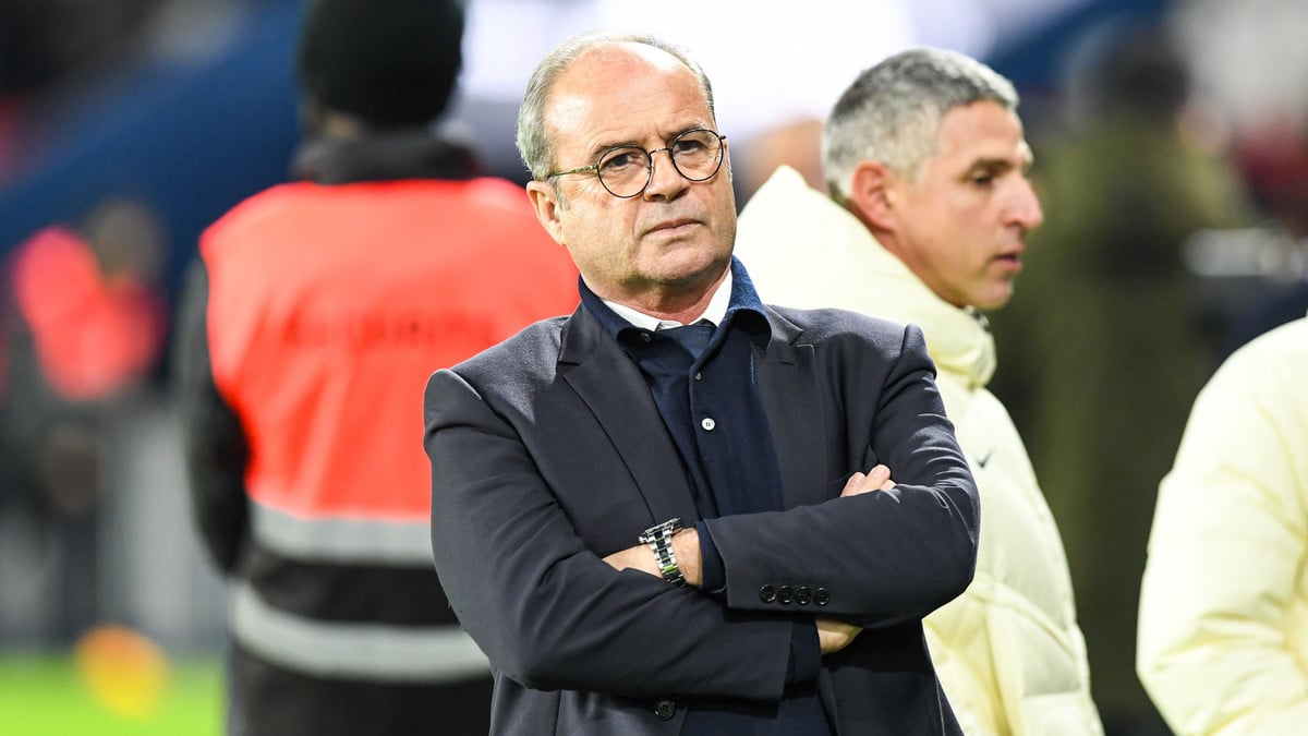 psg : inquiétude autour d'un transfert potentiel à 40 millions d'euros, les détails et conséquences pour le club.