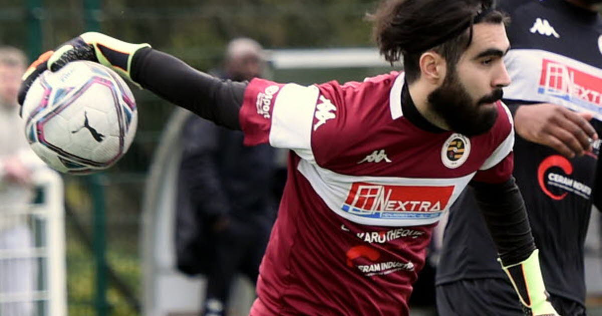 découvrez l'arrivée de kvaratskhelia au psg et son impact attendu sur l'équipe parisienne. suivez toutes les nouveautés et analyses sur ce transfert majeur.