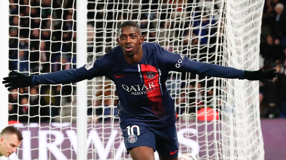 un proche de dembélé évoque un possible transfert au psg, suscitant l'intérêt des supporters et des médias.