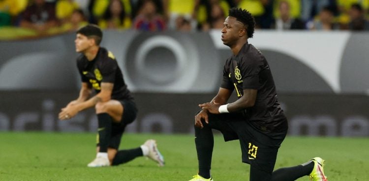 analyse des transferts de vinicius et haaland : véritable révolution pour le football ou simple coup médiatique ? découvrez les enjeux et impacts.