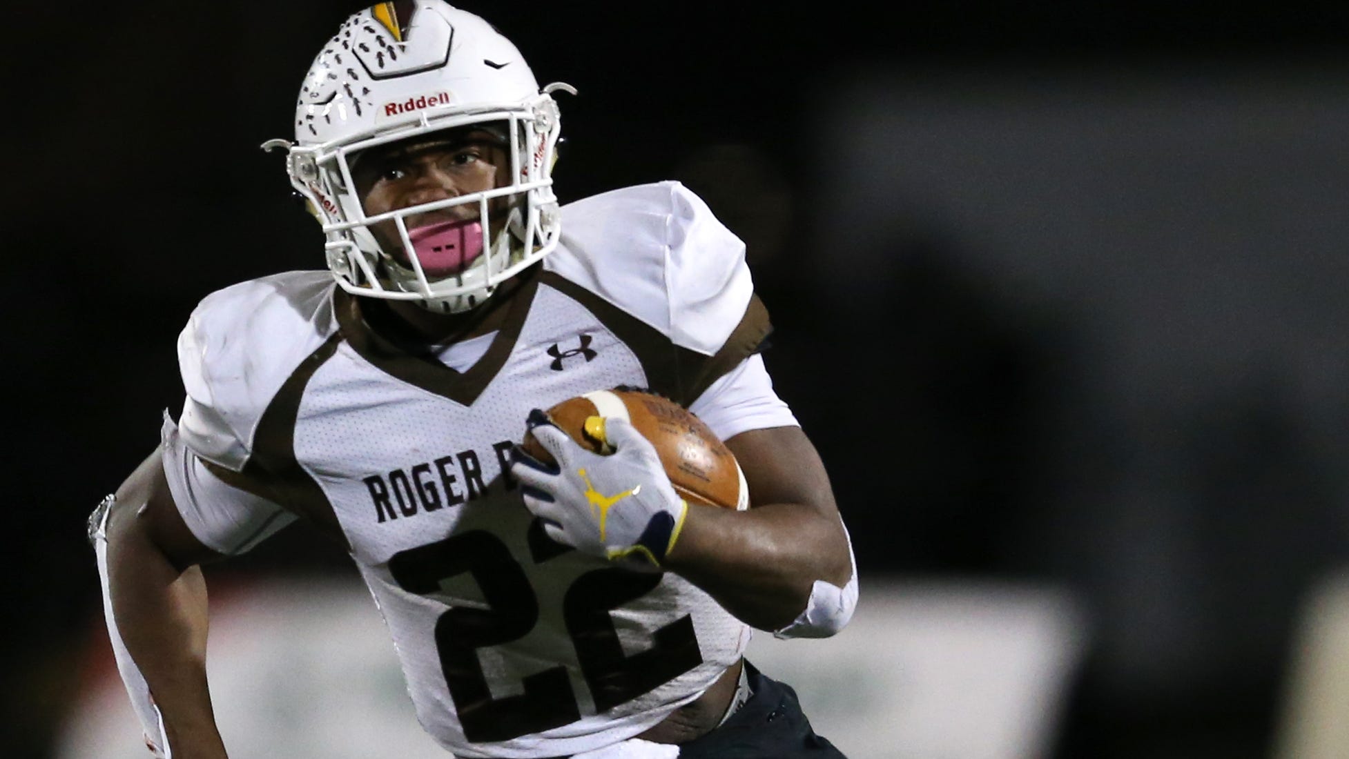 découvrez les anciens talents de football lycéen de cincinnati et leurs parcours sur le portail de transfert ncaa. suivez les évolutions et transferts des jeunes joueurs prometteurs.