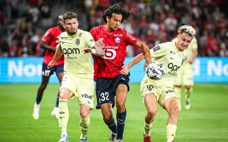découvrez le transfert de bouaddi au psg pour 40 millions d'euros, un coup majeur qui renforce l'équipe parisienne pour la prochaine saison.