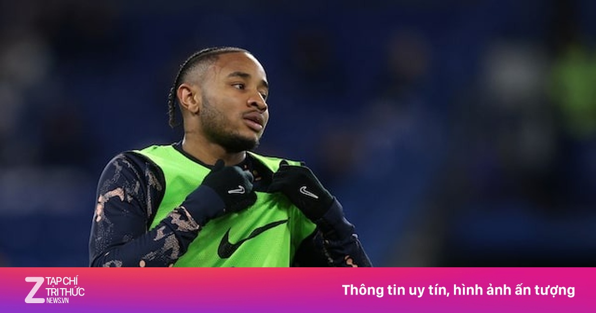 découvrez le transfert record de nkunku à l'ac milan pour 37 millions d'euros et son premier but en serie a qui marque le début d'une nouvelle ère pour le club.