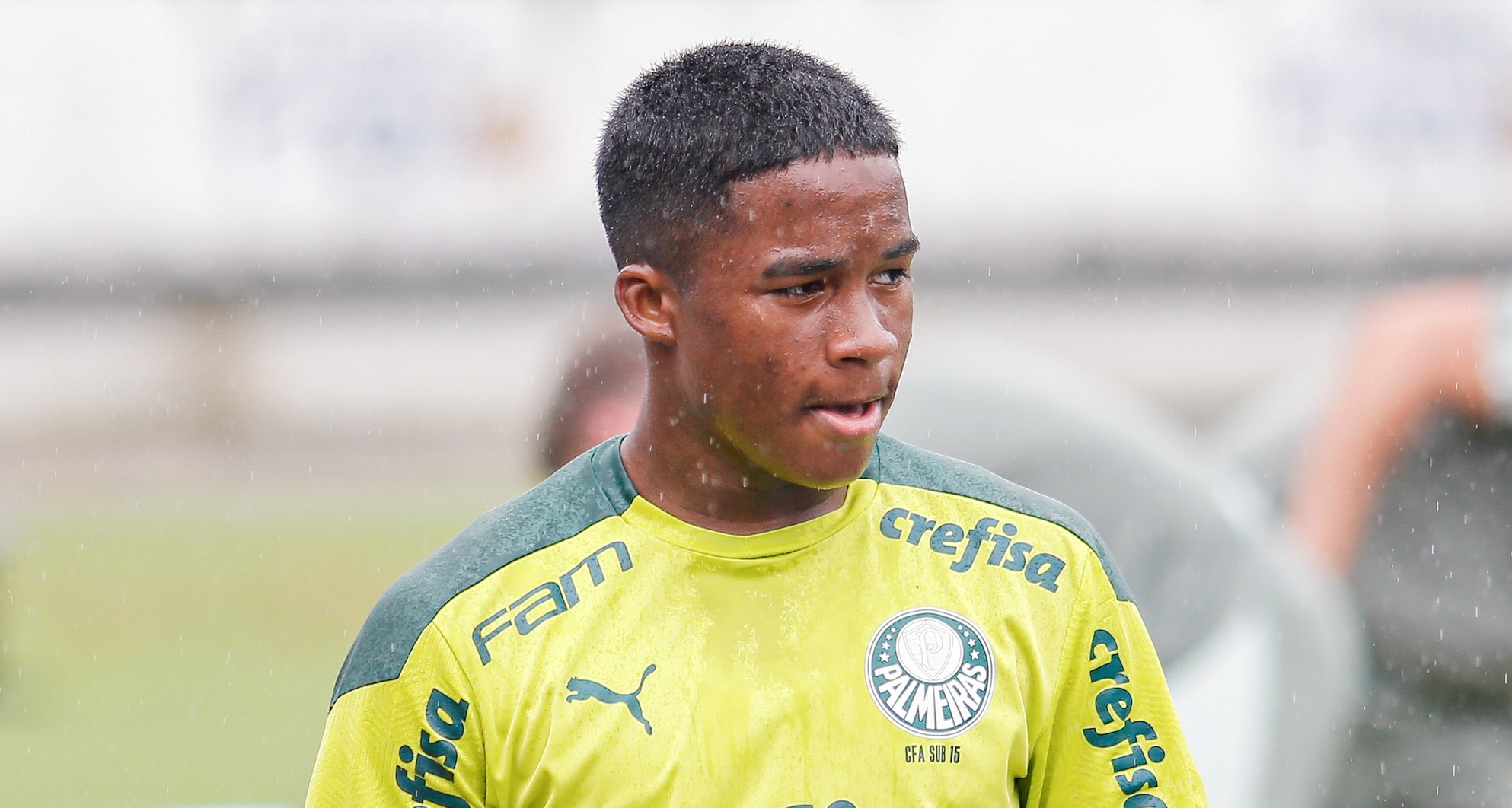 le transfert d'endrick à lyon est désormais confirmé. découvrez les détails de ce nouveau chapitre prometteur pour le jeune talent.