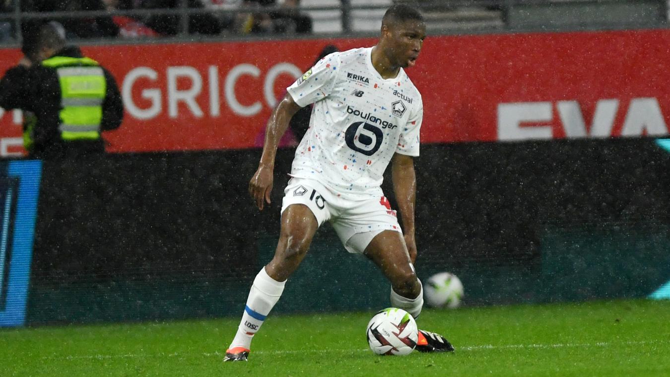 bouaddi prolonge son contrat avec lille, déjouant l'intérêt du psg pour rester au club.