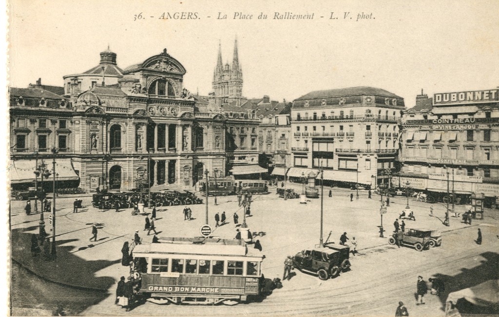 découvrez le transfert historique à angers, un événement marquant qui change la donne dans le monde du football local.