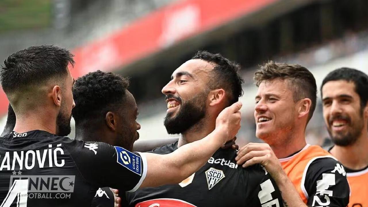 découvrez les dernières informations sur himad abdelli et son lien proche avec l'olympique lyonnais (ol). suivez son parcours, ses performances et son avenir au sein du club.